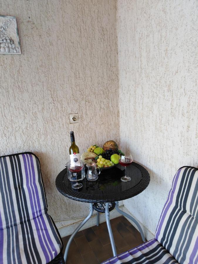 Apartman Mimi Klenovica Exterior foto